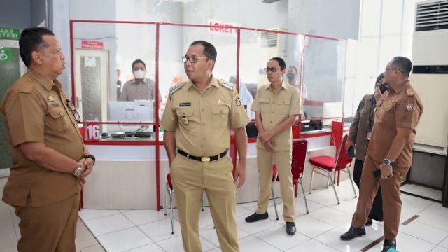 Sidak Dukcapil, Danny: Nyaman Tempatnya, Masyarakat yang Menunggu Tidak Kepanasan