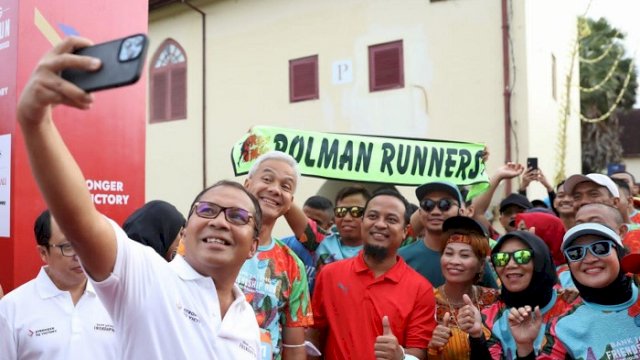 Danny Semangati Ratusan Pelari Friendship Run, Dihadiri Ganjar Pranowo dan Andi Sudirman