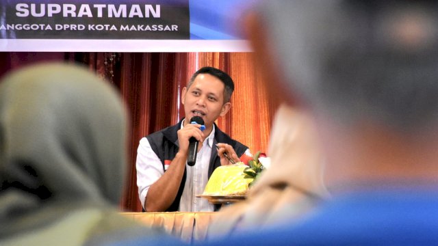 Anggota DPRD Makassar, Supratman sosialisasikan Perda Kepemudaan, di Hotel Grand Town, Jl Pengayoman, Rabu (23/11/2022).