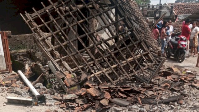 Kerusakan bangunan akibat gempa bumi di Kabupaten Cianjur, Jawa Barat. (int)