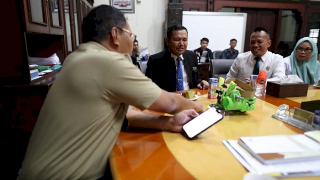 Diajak Kolaborasi Pemkot, Tim Robotik MTsN 1 Makassar Akan Berkompetisi di Malaysia
