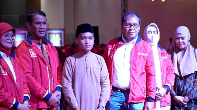IKA Unhas Beri Beasiswa Anak Korban Meninggal Insiden Tarik Tambang