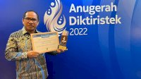 UMI Terima Penghargaan Anugerah Ristekdikti 2022 Kategori Tracer Study
