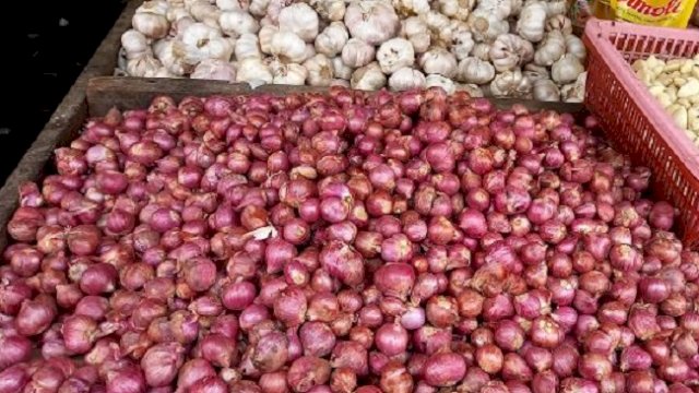 Ilustrasi: Harga bawang merah turut menyumbang inflasi di Sulsel. (int)