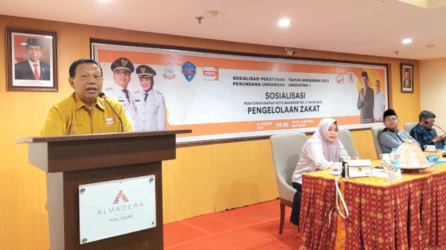 Anggota DPRD Makassar, Yunus HJ sosialisasikan Perda Pengelolaan Zakat, di Hotel Almadera, Sabtu (21/1/2023).