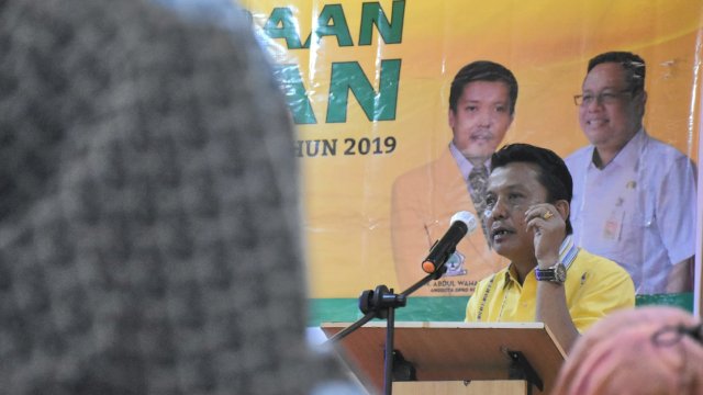Anggota DPRD Makassar, Abdul Wahab Tahir sosialisasikan Perda Penyelenggaraan Pendidikan, di Hotel Whiz Prime, Jl Jenderal Sudirman, Minggu (22/1/2023).