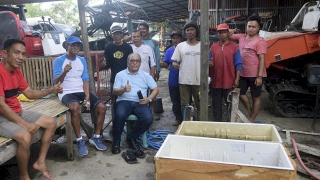 Ilham Arief Sirajuddin (IAS) saat melakukan kunjungan di Kecamatan Duampanua, Kabupaten Pinrang, Sabtu (4/2/2023).