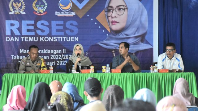 Ketua Komisi D DPRD Sulsel, Andi Rachmatika Dewi serap aspirasi Warga Ujung Tanah, Minggu (26/2/2023).