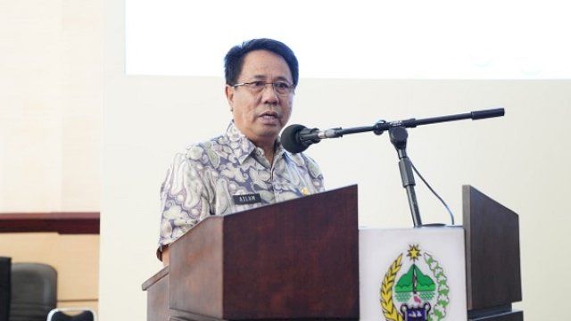 Pj Sekda Sulsel Andi Aslam Patonangi.
