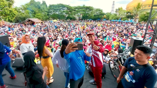 Jalan Sehat Anak Rakyat Dihadiri Puluhan Ribu Peserta, Rudianto Lallo: Terima Kasih Warga Biringkanaya