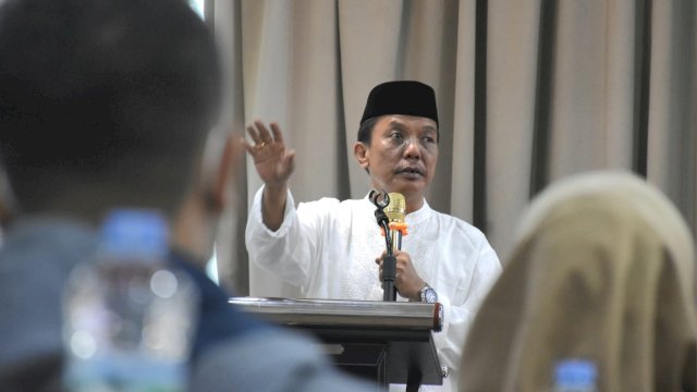 Anggota DPRD Makassar, Abdul Wahab Tahir sosialisasikan Perda Kepemudaan, di Hotel Royal Bay, Jl Sultan Hasanuddin, Selasa (28/3/2023).