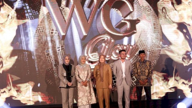 Launching Produk Kecantikan Wawan Glow Cromosom Dihadiri Puluhan Agen di Sulsel