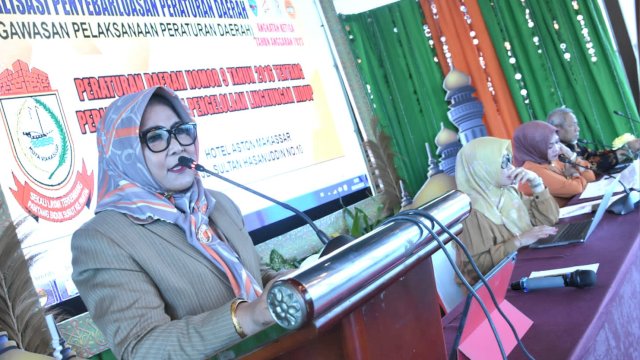 Anggota DPRD Makassar, Apiaty Amin Syam sosialisasikan Perda Perlindungan dan Pengelolaan Lingkungan Hidup, di Hotel ASTON, Jl Sultan Hasanuddin, Rabu (5/4/2023).