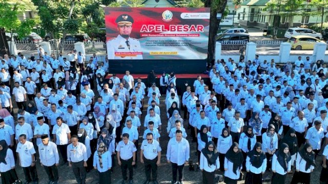 Gubernur Sulsel Pimpin Apel Akbar Pascalibur Lebaran, Berharap ASN Lebih Semangat Bekerja