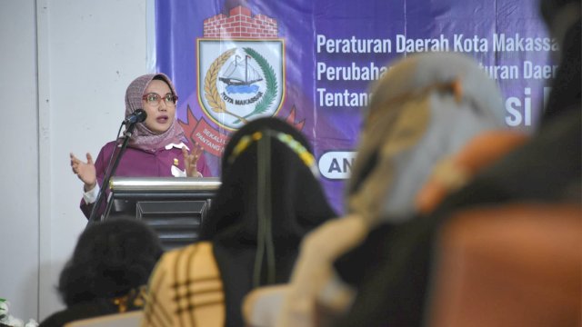 Anggota DPRD Makassar, Rezki sosialisasikan perda Retribusi Perizinan Tertentu, di Hotel Karebosi Premier, Jl Jenderal M Jusuf, Jumat (26/05/2023).