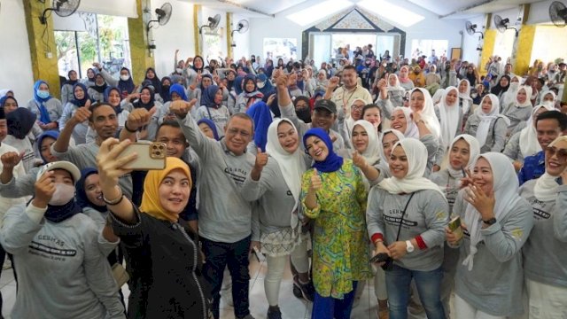 Anggota DPR RI, Aliyah Mustika Ilham menggelar sosialisasi Pengendalian Vektor dan Binatang Pembawa Penyakit di Lokasi Wisata Kampar, Gowa, Jumat (19/5/2023).