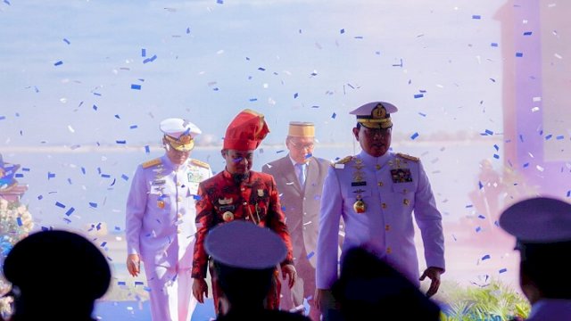 Gubernur Andi Sudirman Dampingi Panglima TNI Buka MNEK 2023 di Makassar