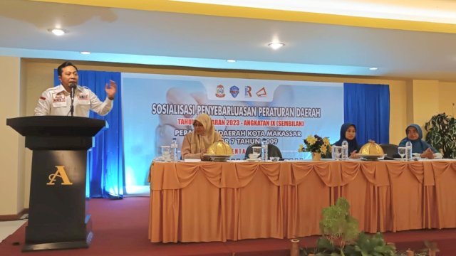 Anggota DPRD Makassar, Anwar Faruq sosialisasikan Perda Pelayanan Kesehatan di Kota Makassar, di Hotel Grand Asia, Jl Boulevard, Sabtu (8/7/2023).