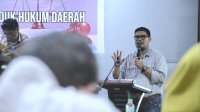 Andi Pahlevi Pahamkan Warga Soal Produk Hukum Daerah