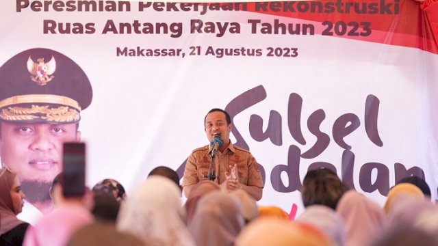 Gubernur Sulawesi Selatan, Andi Sudirman Sulaiman.
