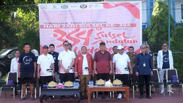 Gubernur Sulsel Harap Seluruh Peserta Turnamen Tenis Lapangan Jaga Sportifitas