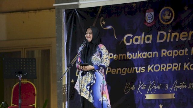 Wakil Wali Kota Makassar, Fatmawati Rusdi saat membuka langsung Rapat Kerja (Raker) dan Gala Dinner Dewan Pengurus Korpri Kota Makassar, di Bali Kuta Resort, Badung, Bali, Selasa (8/8/2023) malam.