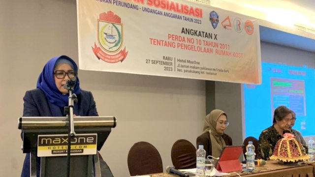 Anggota DPRD Makassar, Apiaty Amin Syam sosialisasikan Perda Pengelolaan Rumah Kost, di Hotel Maxone, Jl Taman Makam Pahlawan, Rabu (27/9/2023).