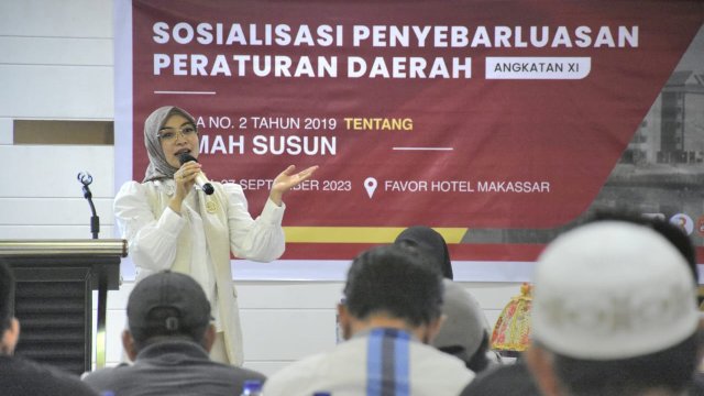Anggota DPRD Makassar, Budi Hastuti sosialisasikan Perda Rumah Susun, di Hotel Favor, Jl Lasinrang, Rabu (27/9/2023).