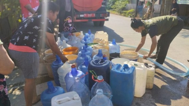 Dampak Kekeringan di Makassar, Pemkot Kerahkan 50 Truk untuk Distribusikan Air Bersih