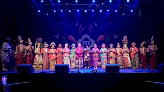 Delegasi Makassar Tampil Memukau di Hari Kedua Tong-Tong Fair Belanda