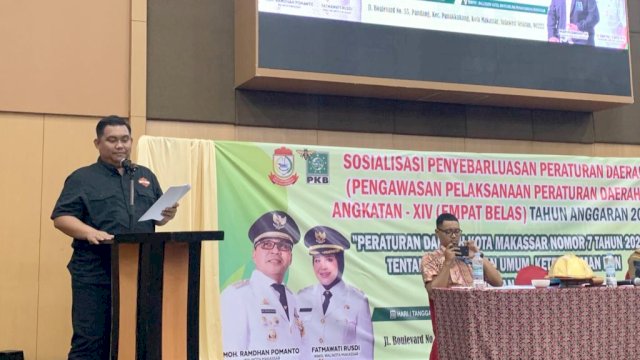 Anggota DPRD Makassar, Imam Musakkar sosialisasikan Perda Ketertiban Umum, Ketentraman, dan Perlindungan Masyarakat, di Hotel Swiss-Belinn, Jalan Boulevard, Senin (2/10/2023).