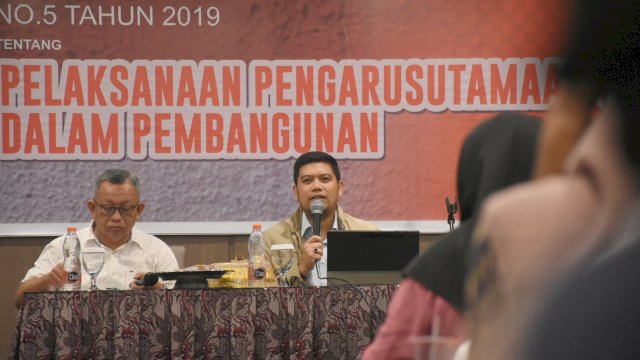 Anggota DPRD Makassar, Andi Pahlevi sosialisasikan Perda Pengarusutamaan Gender (PUG) dalam pembangunan, di Hotel Grand Palace, Jl Tentara Pelajar, Minggu (15/10/2023).
