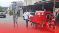 Camat Manggala Pantau Pendistribusian Air Kerumah Warga