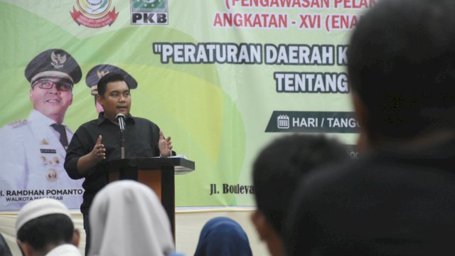 Anggota DPRD Makassar, Imam Musakkar sosialisasi Perda Perlindungan Anak, di Hotel Swiss-Belinn, Jl Boulevard, Kamis (31/8/2023).