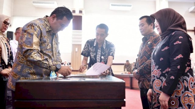 Sulsel Provinsi Pertama Teken NPHD, Dana Hibah Pilkada 2023 Sebesar Rp224 Miliar