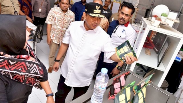 Bahtiar Dukung Pelaku IKM Kacang Mete Tingkatkan Produksi