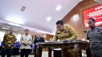 NPHD Ditandatangani, Kabupaten Maros dan Provinsi Sulsel Siap Gelar Pilkada Serentak Tahun 2024