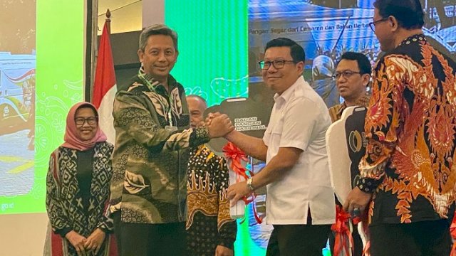 Pemprov Sulsel Terima Mobil Laboratorium Keliling, Dinilai Berkinerja Baik Kelola Keamanan Pangan