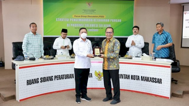 Walikota Paparkan Lorong Wisata di Hadapan Utusan Khusus Presiden