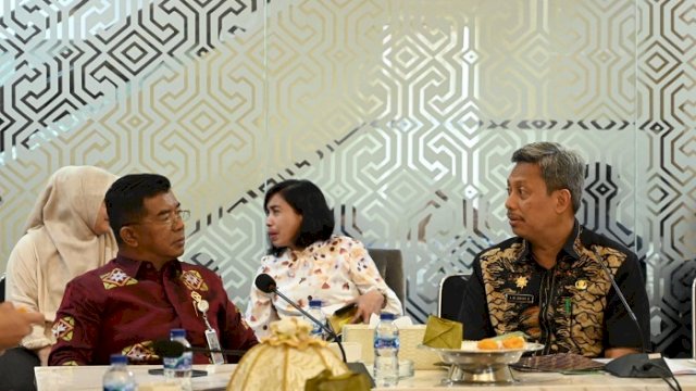 Pj Sekda dan BPK RI Perwakilan Sulsel Gelar Entry Meeting