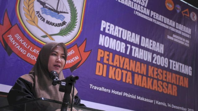 Anggota DPRD Makassar, Fatma Wahyuddin sosialisasikan Perda Pelayanan Kesehatan, di Hotel Traveler, Jl Lamaddukelleng Buntu, Kamis (14/12/2023).