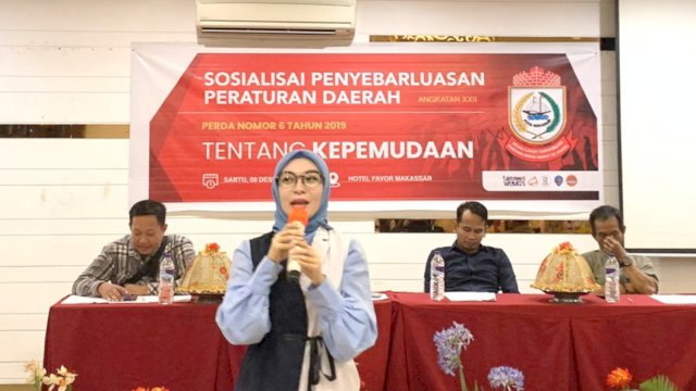 Anggota DPRD Makassar, Budi Hastuti sosialisasikan Perda Kepemudaan, di Hotel Favor, Jl Lasinrang, Sabtu (9/12/2023).