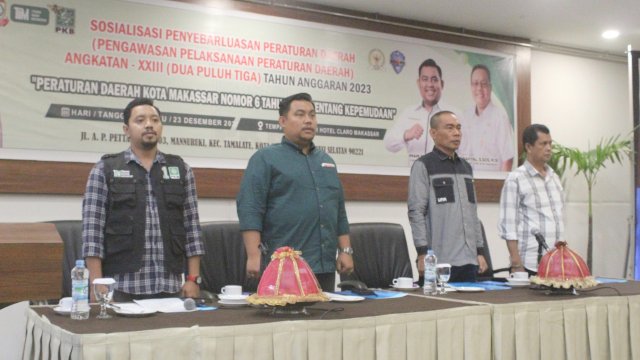 Anggota DPRD Makassar, Imam Musakkar sosialisasikan Perda Kepemudaan, di Hotel Claro, Jl AP Pettarani, Sabtu (23/12/2023).