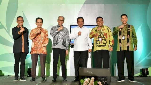Pj Gubernur Bahtiar Target Sulsel Jadi Provinsi Pertama Bebas Inflasi Cabai