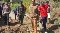 2 Rumah Tertimbun Tanah Longsor, Jalan Poros Sinjai-Malino Tertutup Total