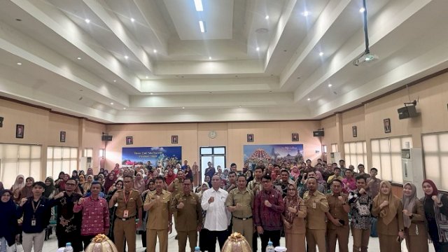 BBPSDMP Kominfo Makassar-BPSDM Sulsel Gelar Pelatihan GTA untuk 180 Guru Honorer
