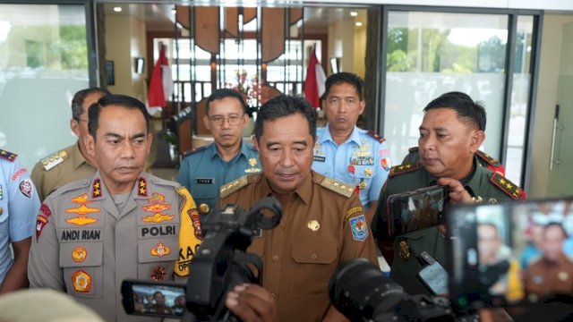 Presiden Jokowi Akan Bangun Stadion di Sudiang Tahun Ini