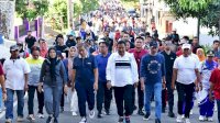 Kunjungi Wajo, Pj Gubernur Ikut Senam dan Jalan Sehat Bersama Warga