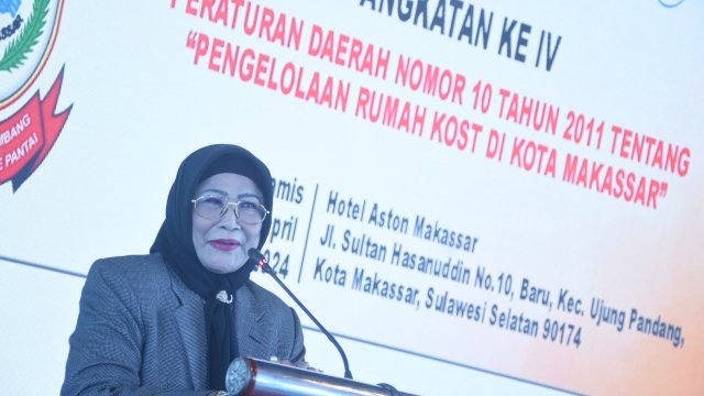 Anggota DPRD Makassar, Apiaty Amin Syam sosialisasi Pengelolaan Rumah Kost, Hotel Aston, Jl Sultan Hasanuddin, Kamis (18/4/2024).