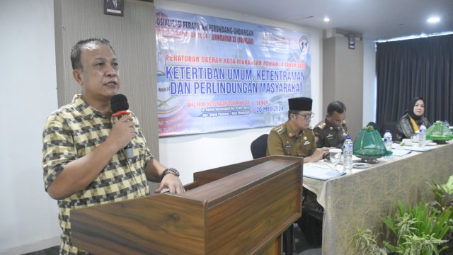 Anggota DPRD Makassar, Hasanuddin Leo sosialisasi Ketertiban Umum, Ketentraman dan perlindungan masyarakat, di Hotel Whiz Prime, Jl Sultan Hasanuddin, Senin (20/5/2024).